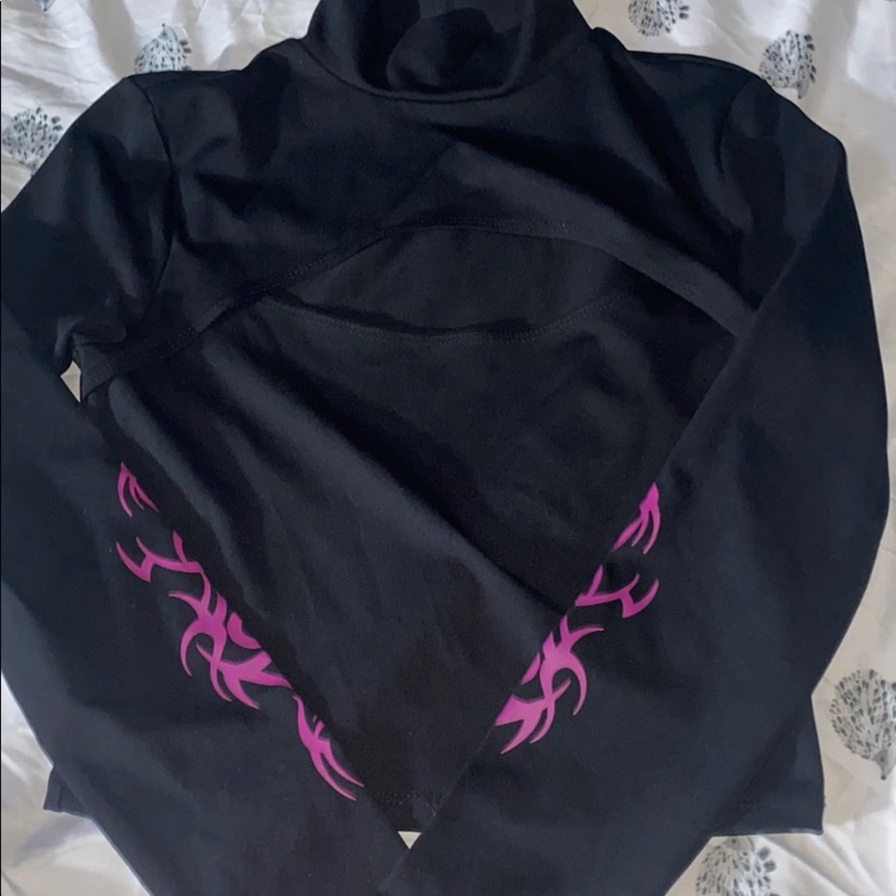 A black top with purple detailing